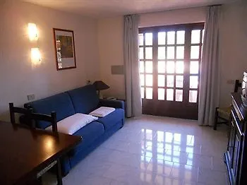 Apart-hotel Residence Bougainvillae Liscia di Vacca