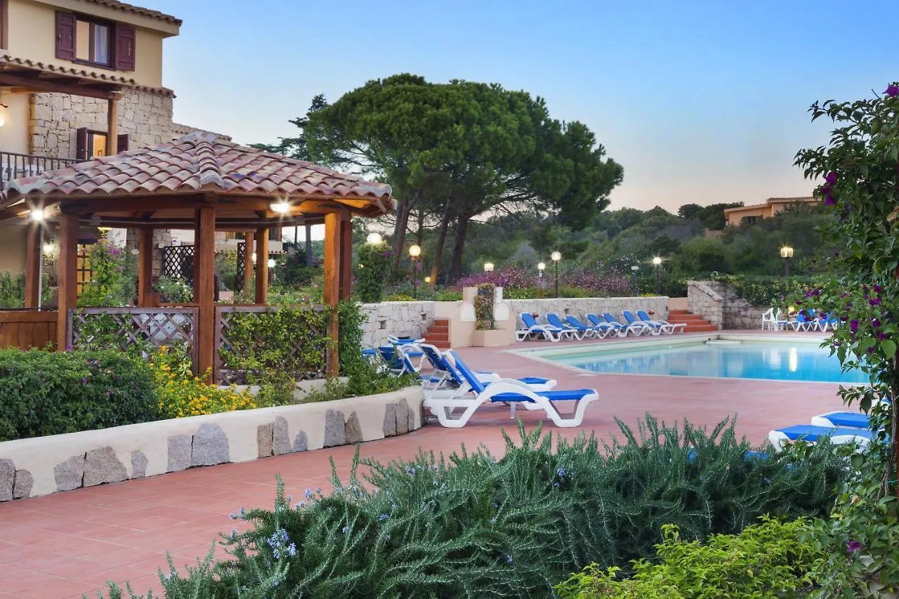 Apart-hotel Residence Bougainvillae Liscia di Vacca