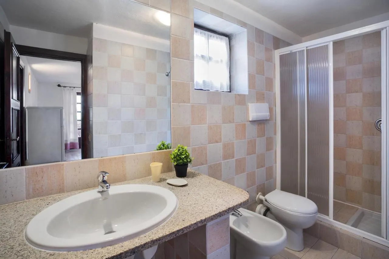 Apart-hotel Residence Bougainvillae Liscia di Vacca