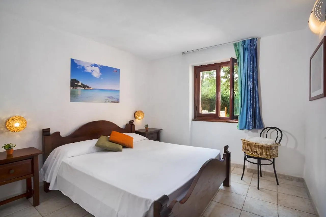 Residence Bougainvillae Liscia di Vacca Apart-hotel