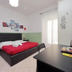 Dandi Domus Casa de hóspedes